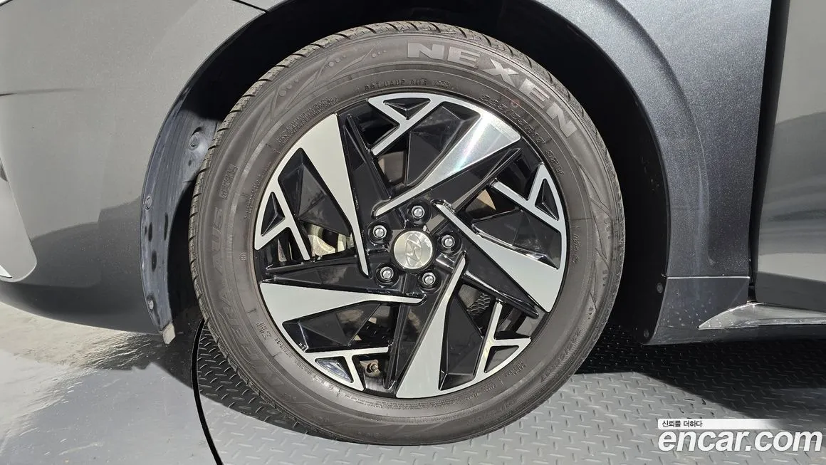 Hyundai Grandeur 2023 из KR, фото 5