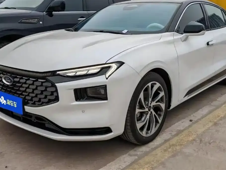 Ford Mondeo 2023 из CN, фото 1