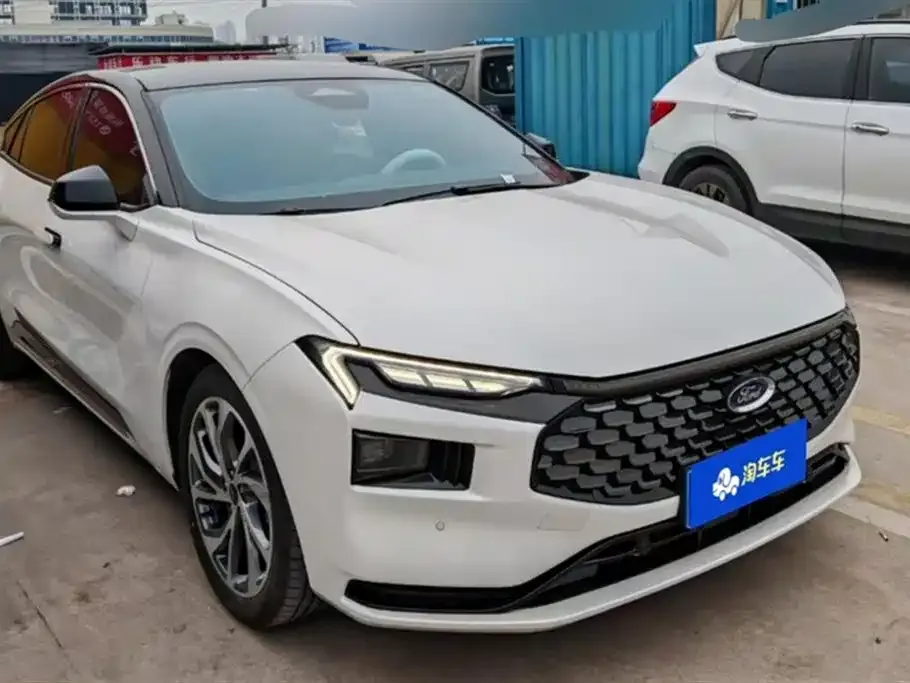 Ford Mondeo 2023 из CN, фото 2