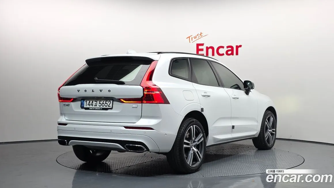 Volvo XC60 2021 из KR, фото 2