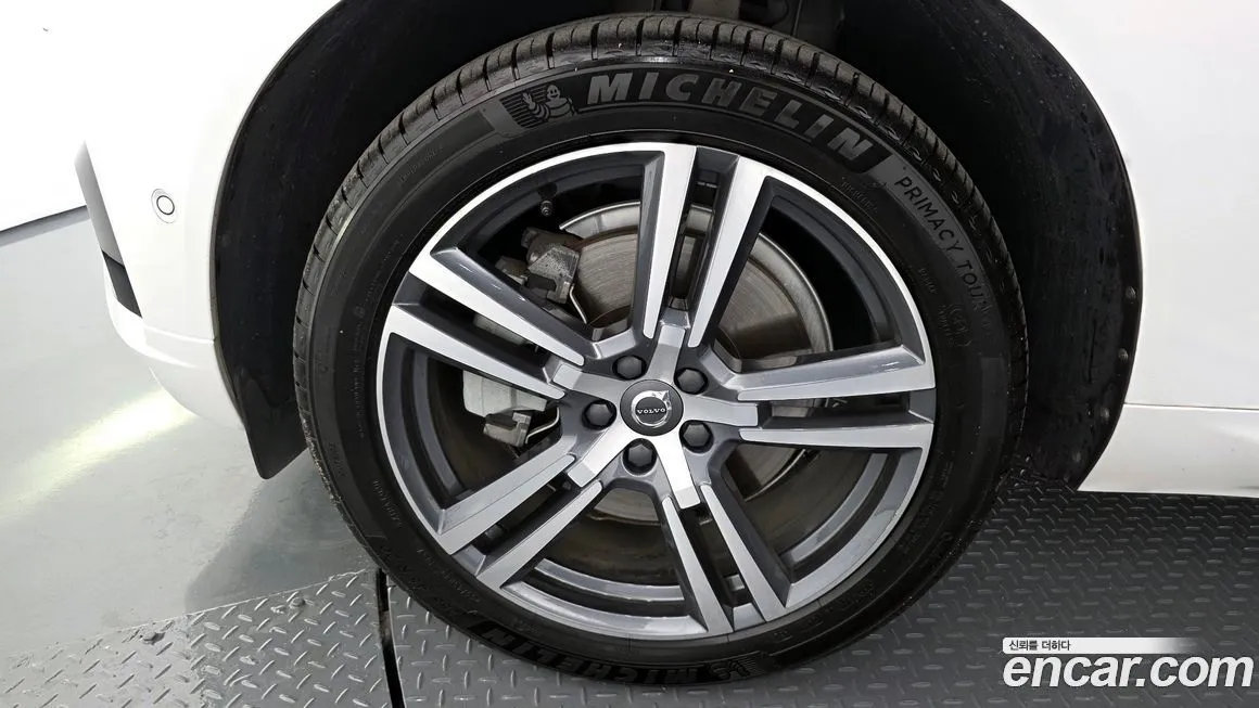 Volvo XC60 2021 из KR, фото 5