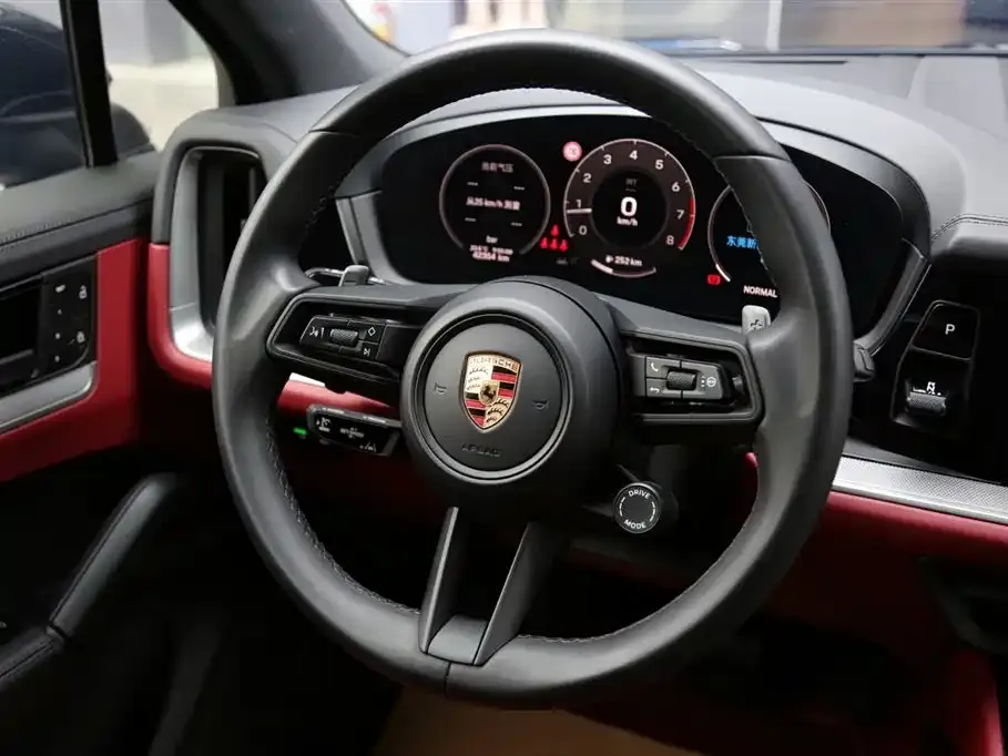 Porsche Cayenne 2024 из CN, фото 10