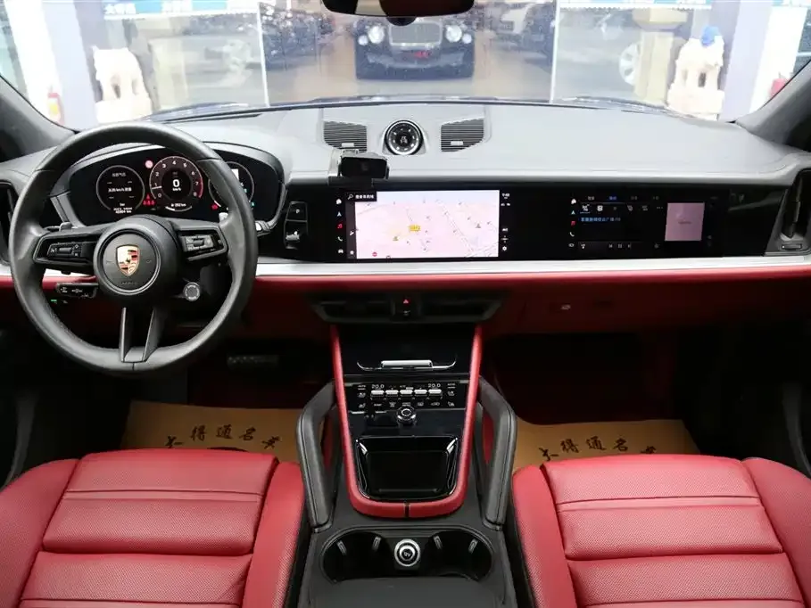 Porsche Cayenne 2024 из CN, фото 8