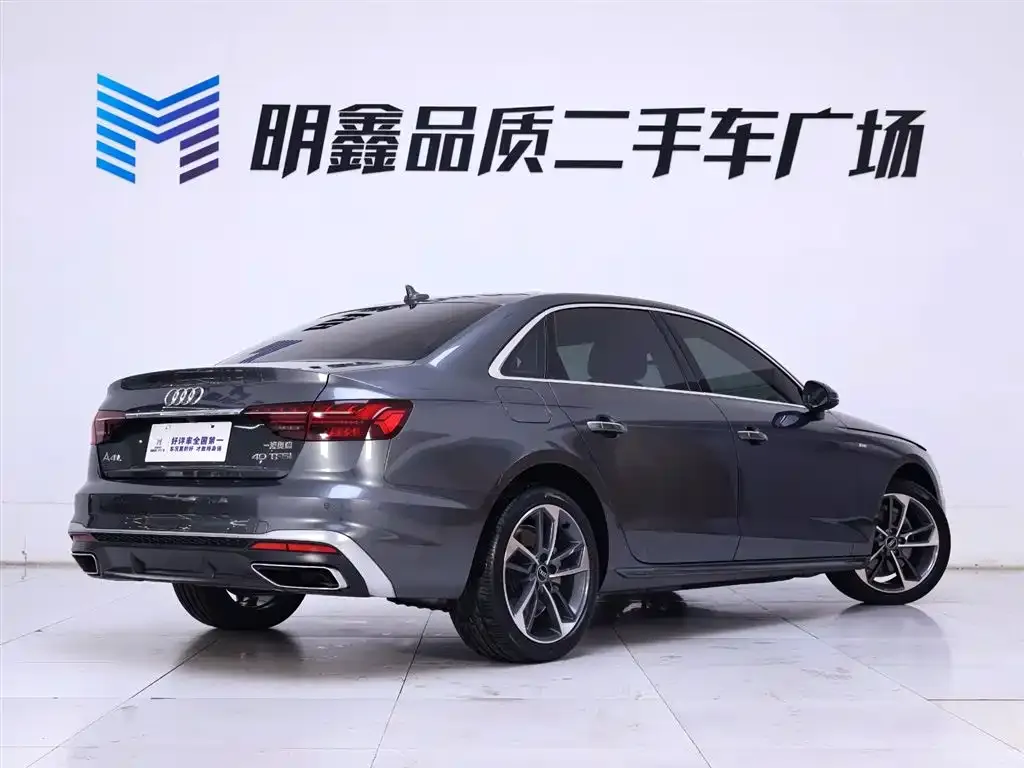 Audi A4L 2022 из CN, фото 7