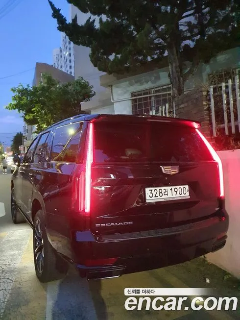 Cadillac Escalade 2021 из KR, фото 2