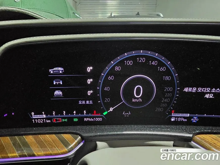 Cadillac Escalade 2021 из KR, фото 8