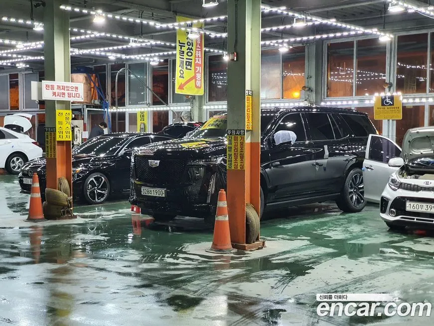 Cadillac Escalade 2021 из KR, фото 9
