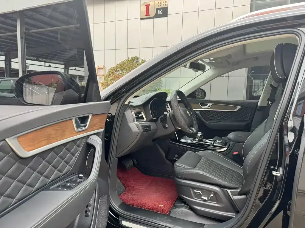 Hongqi HS7 2024 из CN, фото 6