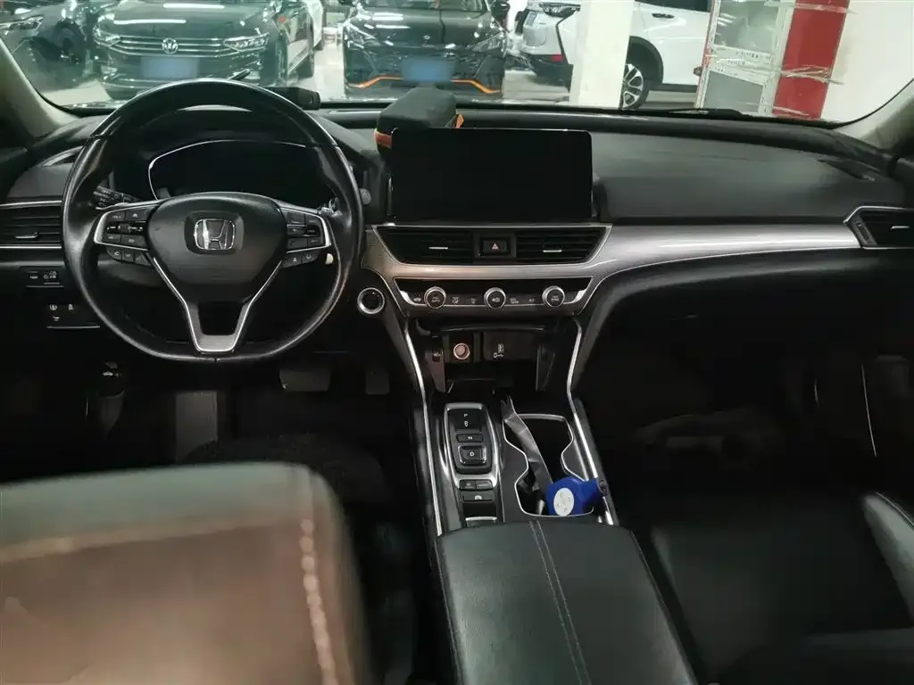 Honda Accord 2023 из CN, фото 10