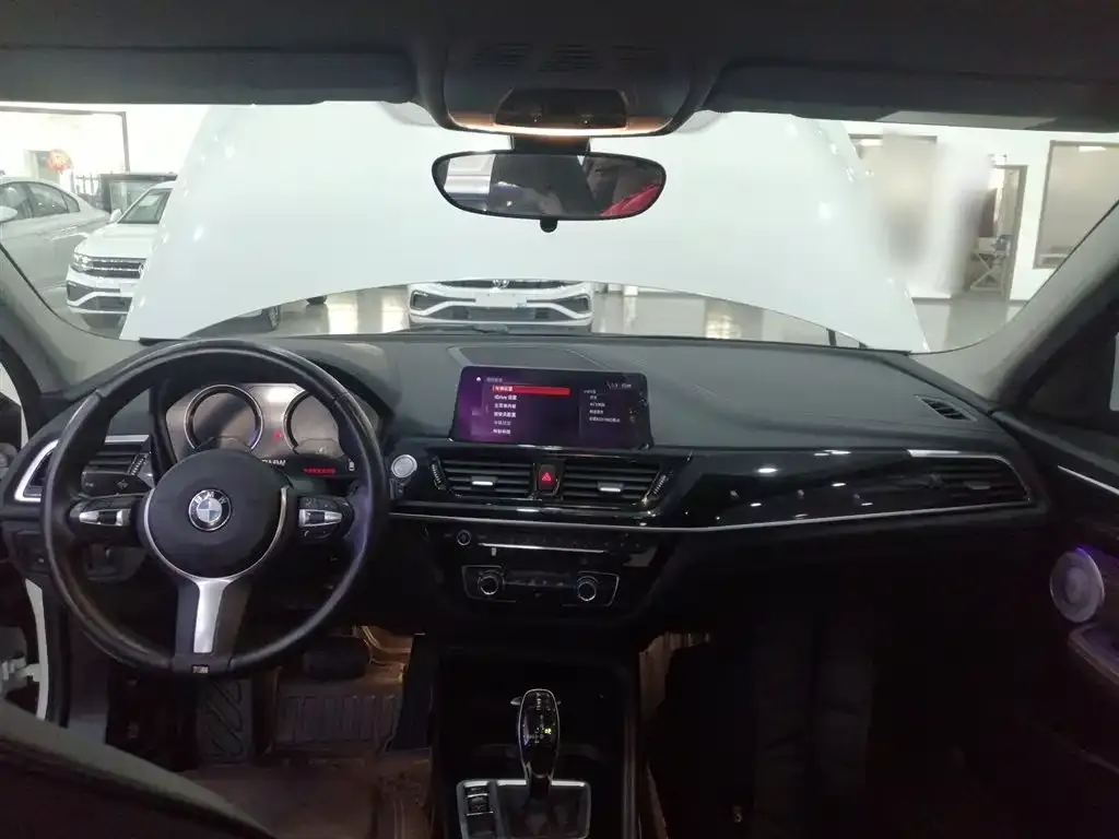 BMW 1 Series 2021 из CN, фото 10