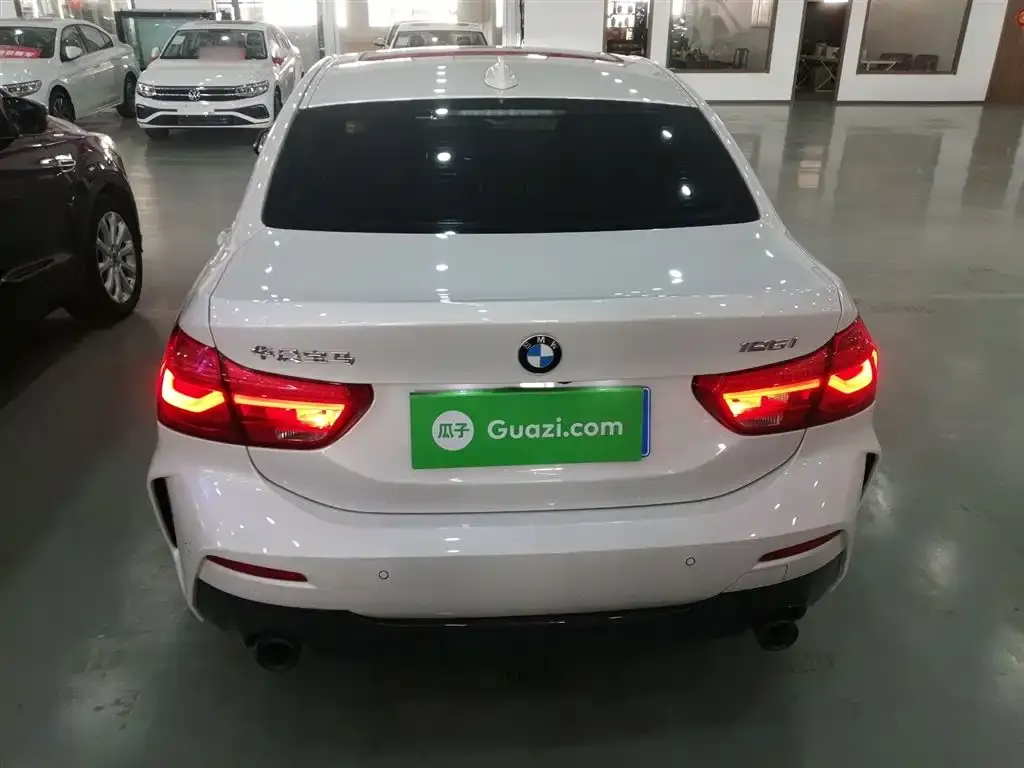 BMW 1 Series 2021 из CN, фото 6