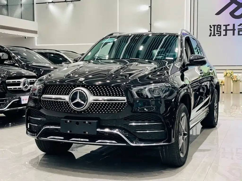 Mercedes-Benz GLE — фото 1