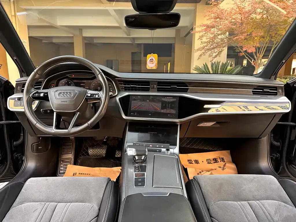 Audi A6L 2022 из CN, фото 10