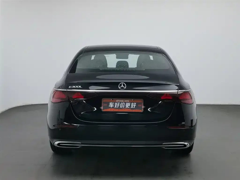 Mercedes-Benz E-Class 2024 из CN, фото 4
