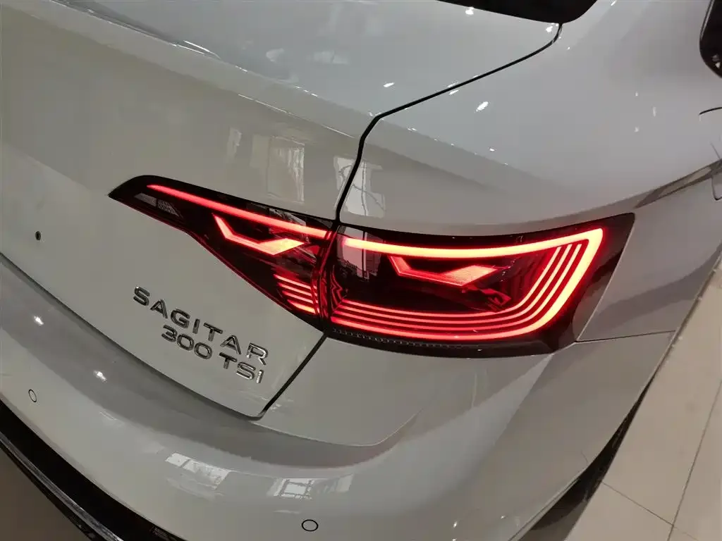 Volkswagen Sagitar 2024 из CN, фото 8