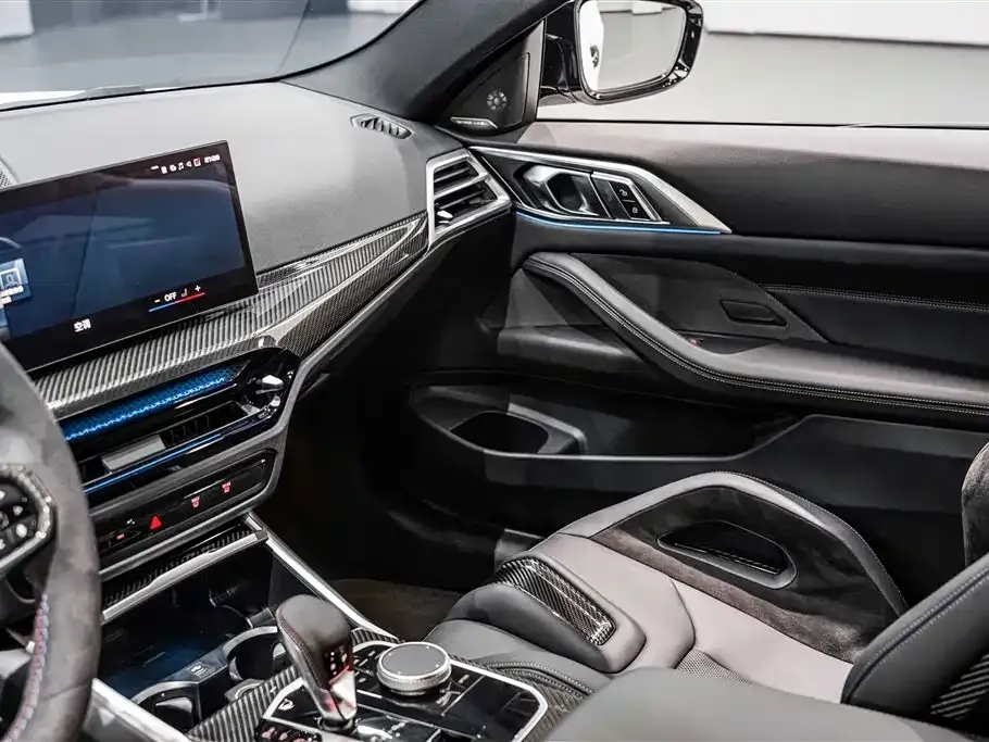 BMW M4 2024 из CN, фото 9