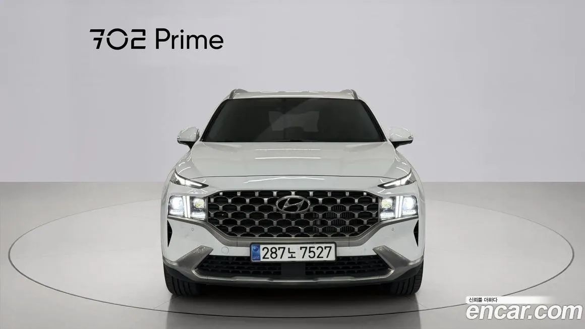 Hyundai Santafe — фото 1