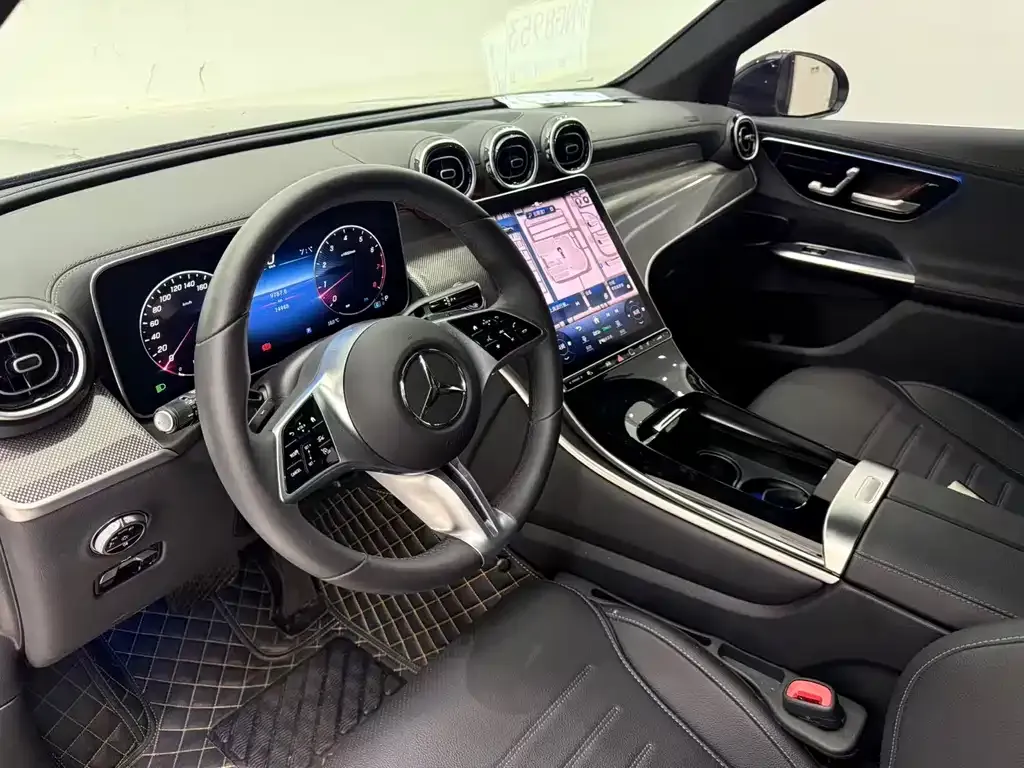 Mercedes-Benz GLC 2023 из CN, фото 10