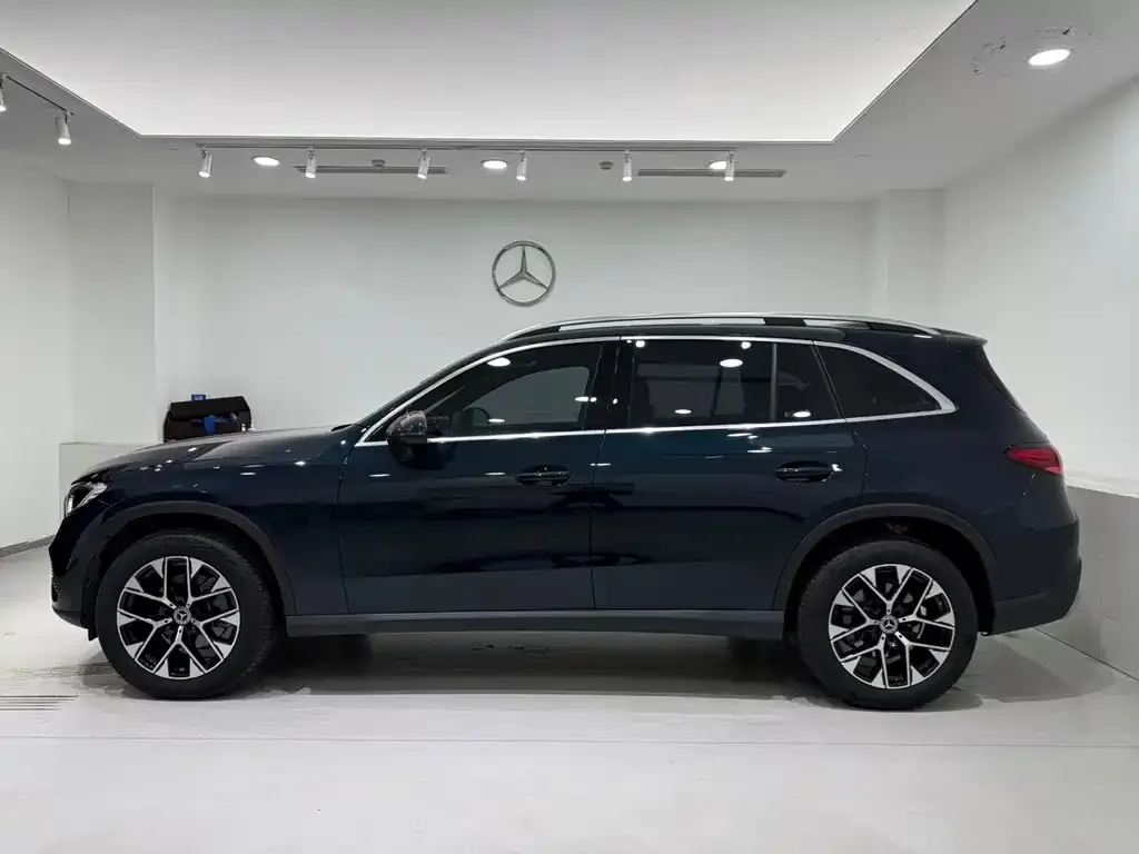 Mercedes-Benz GLC 2023 из CN, фото 3