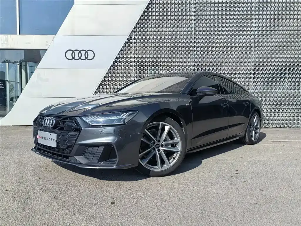 Audi A7 — фото 1