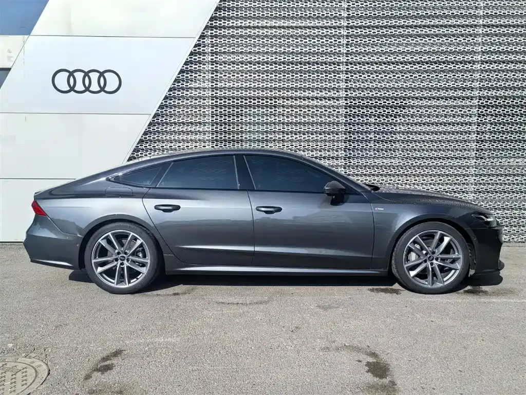 Audi A7 — фото 5
