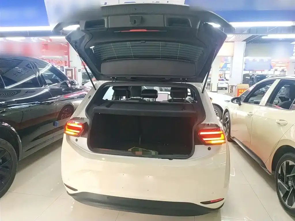 Volkswagen ID.3 2024 из CN, фото 9