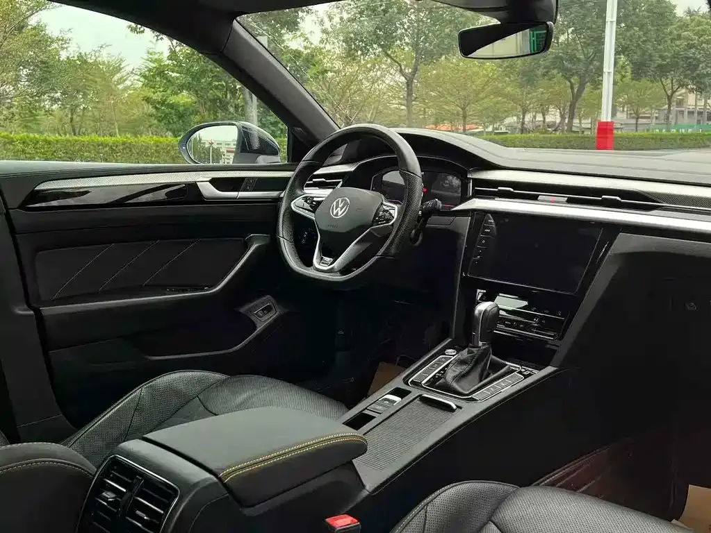 Volkswagen CC 2022 из CN, фото 10