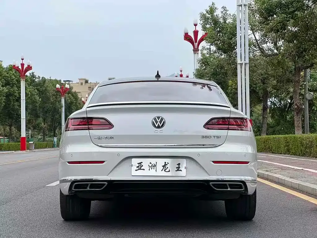 Volkswagen CC 2022 из CN, фото 5