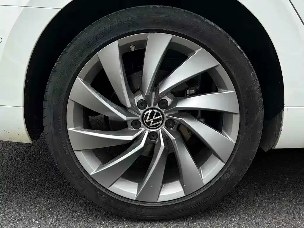 Volkswagen CC 2022 из CN, фото 7