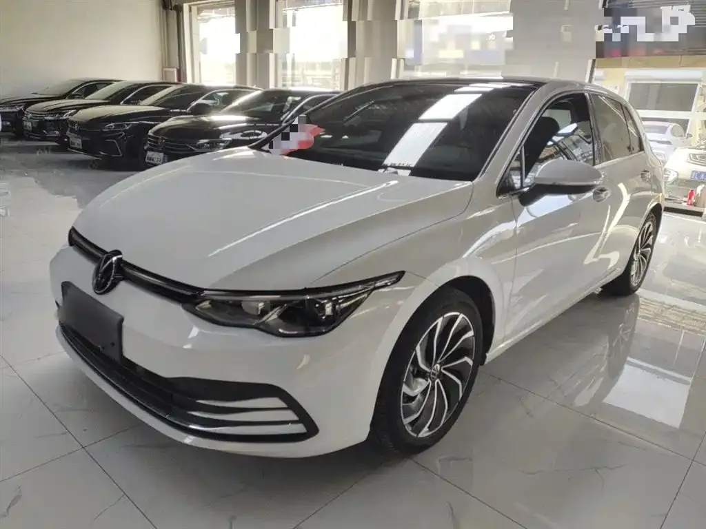 Volkswagen Golf 2022 из CN, фото 2
