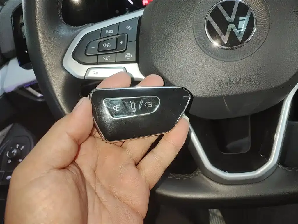 Volkswagen Golf 2022 из CN, фото 9