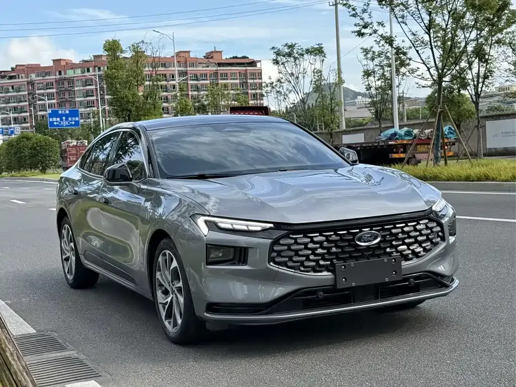 Ford Mondeo 2022 из CN, фото 2