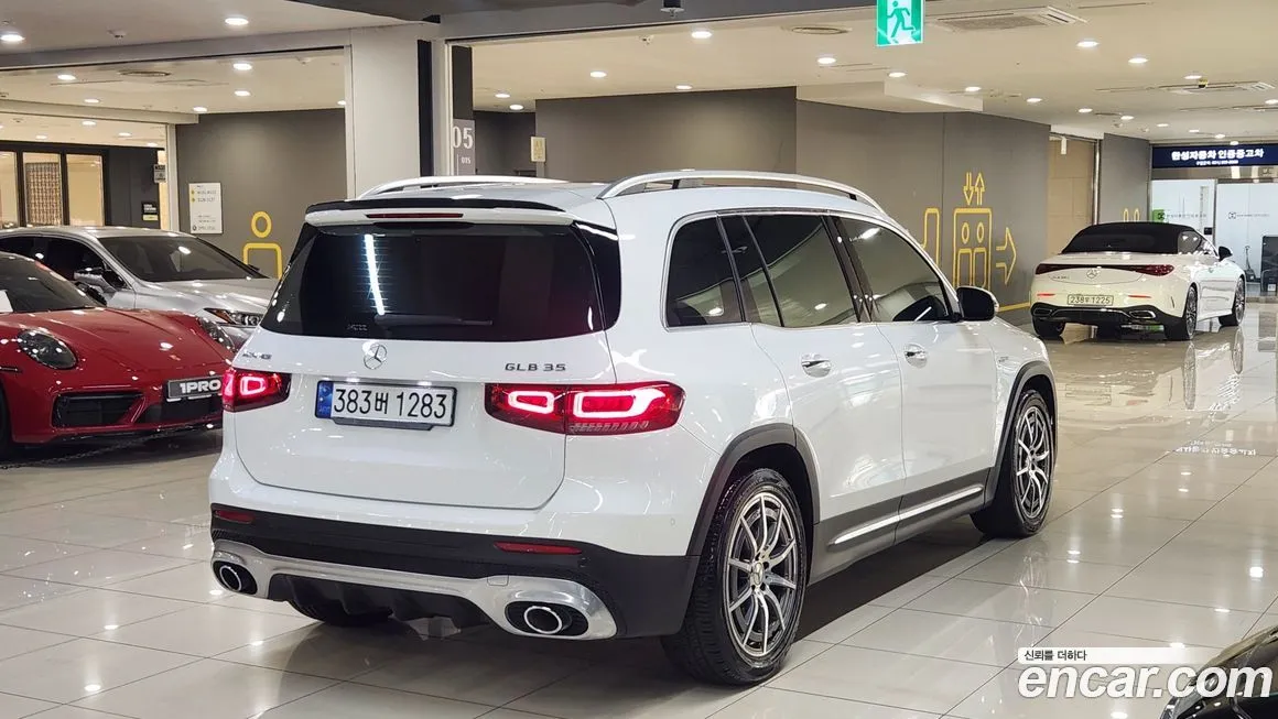 Mercedes-Benz GLB-Class — фото 3