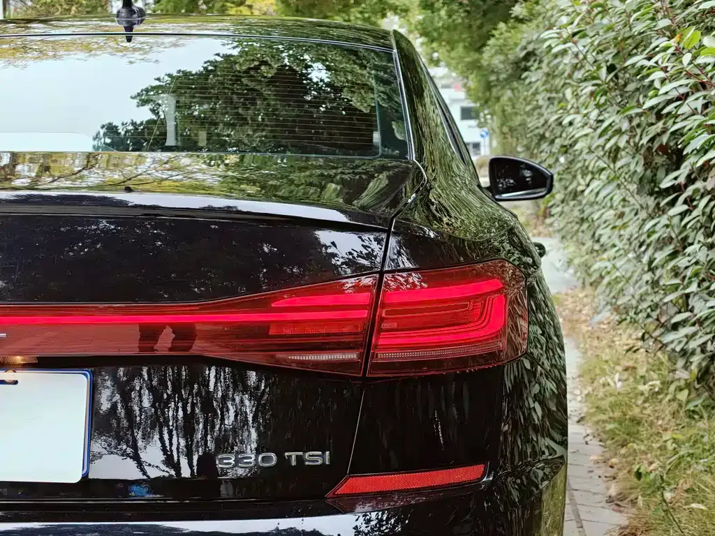 Volkswagen Passat 2022 из CN, фото 6