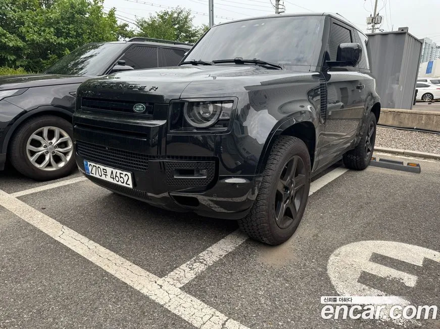 Land Rover Defender 2023 из KR, фото 1