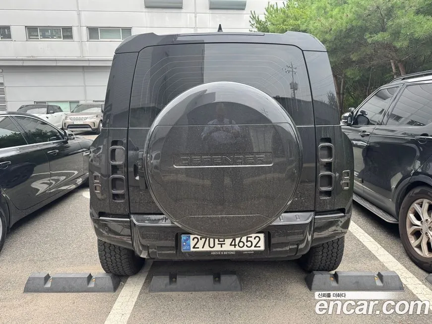Land Rover Defender 2023 из KR, фото 6