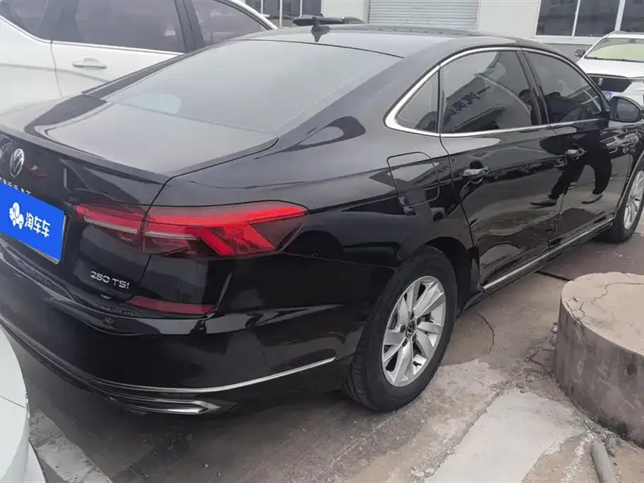 Volkswagen Passat 2021 из CN, фото 3