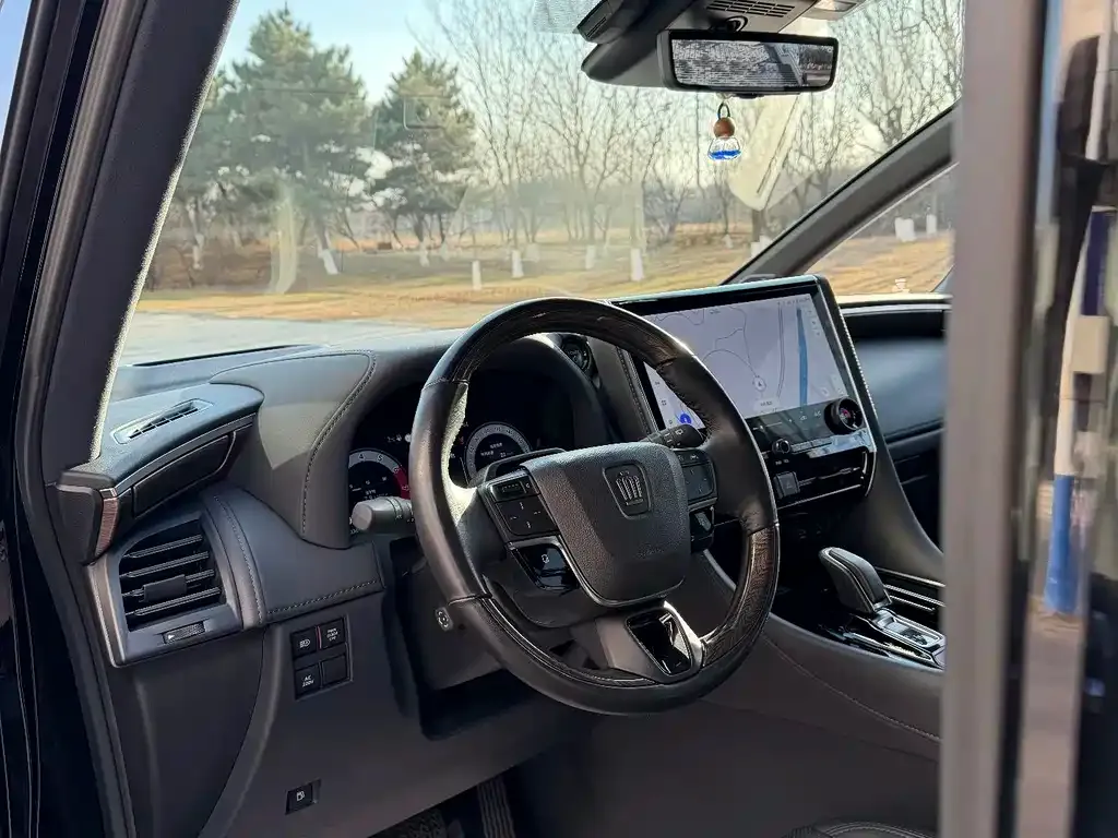 Toyota Vellfire 2023 из CN, фото 8