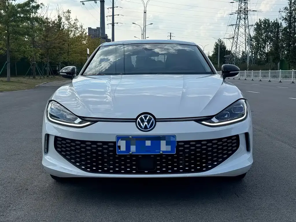 Volkswagen Lamando 2023 из CN, фото 2