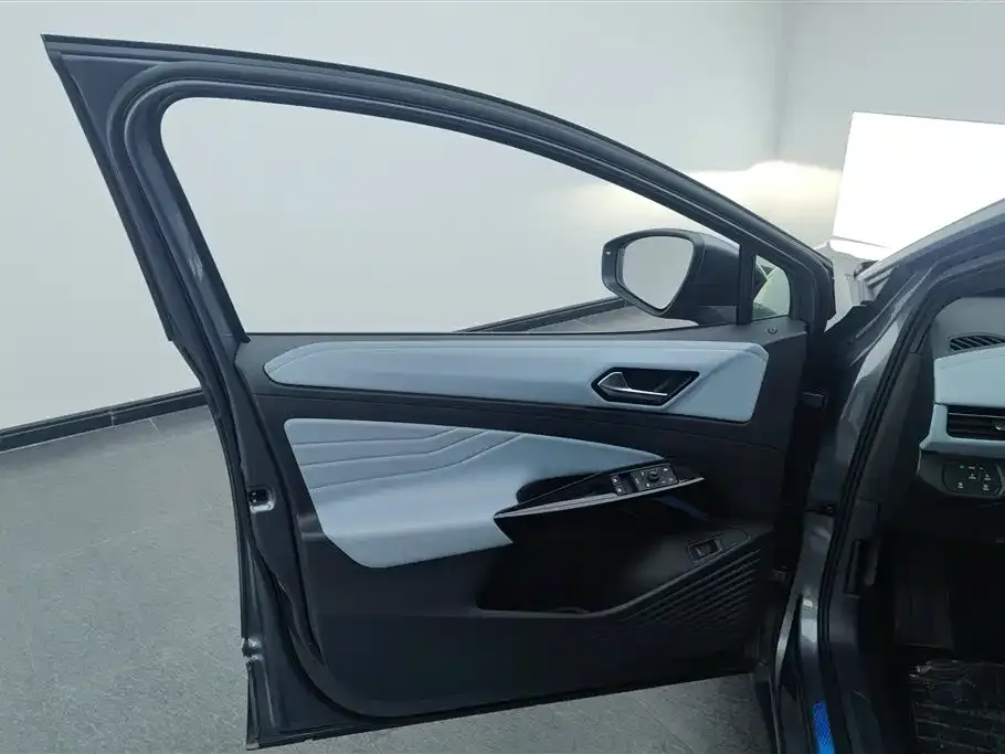 Volkswagen ID.4 X 2024 из CN, фото 7