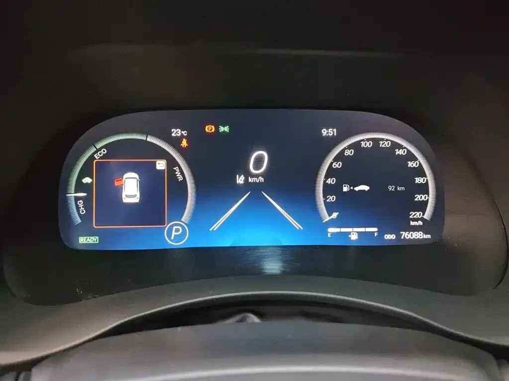 Toyota Crown Kluger 2022 из CN, фото 4