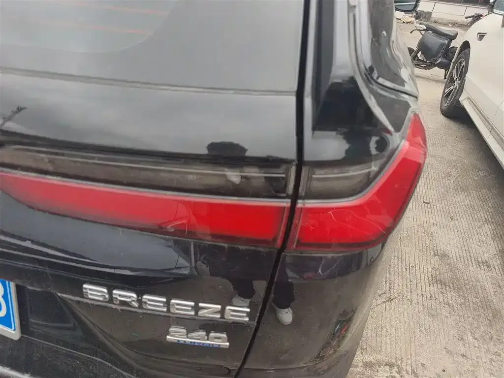 Honda Breeze 2023 из CN, фото 8
