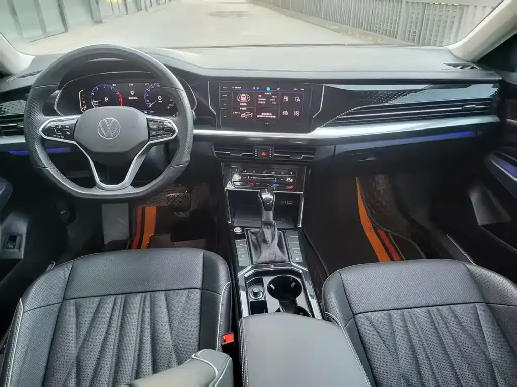 Volkswagen Passat — фото 7