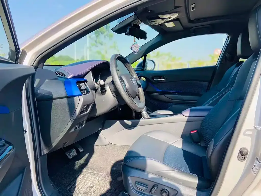 Toyota C-HR 2021 из CN, фото 3