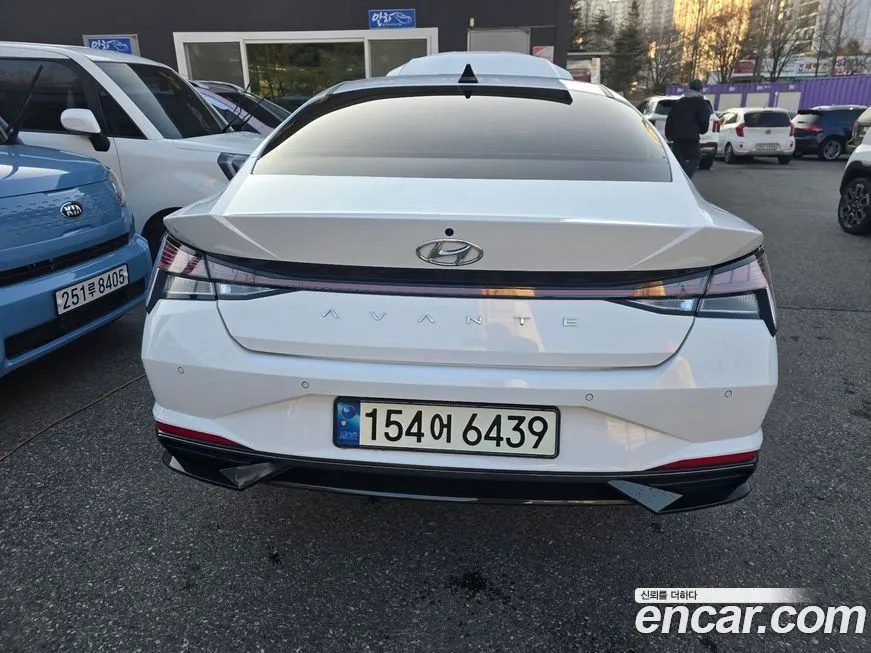 Hyundai AVANTE — фото 4