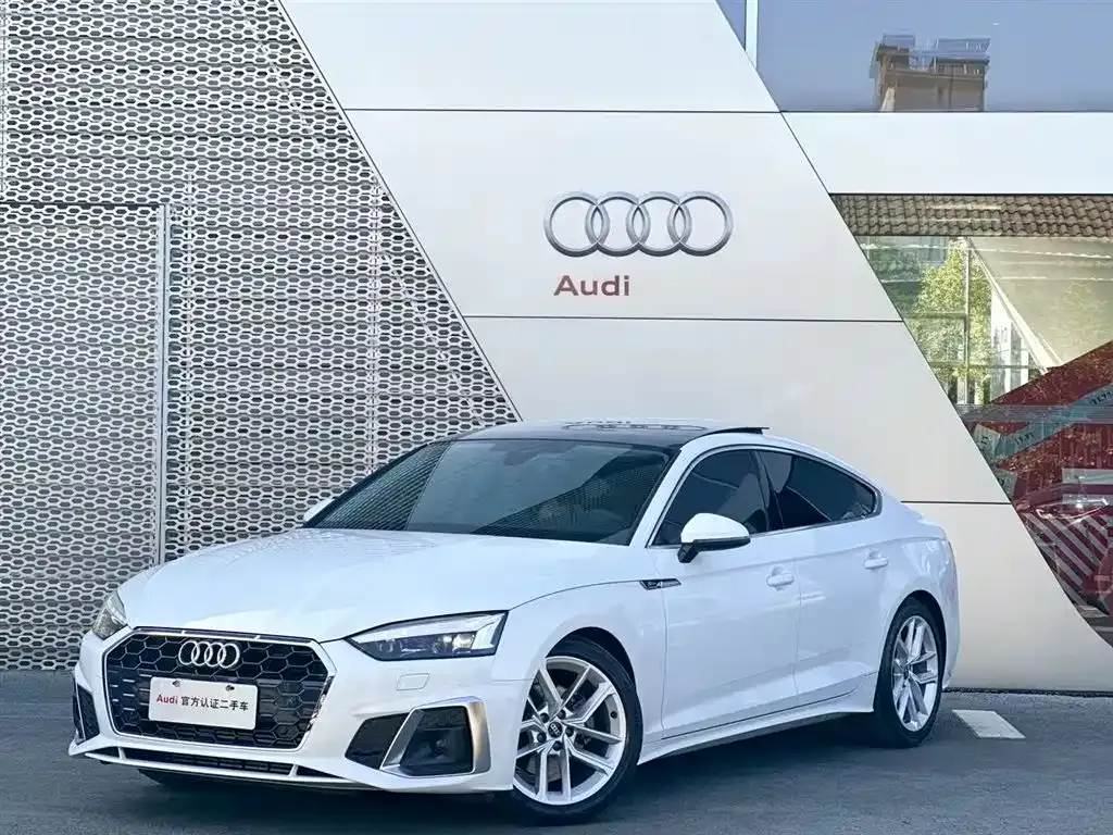 Audi A5 (Import) 2023 из CN, фото 1