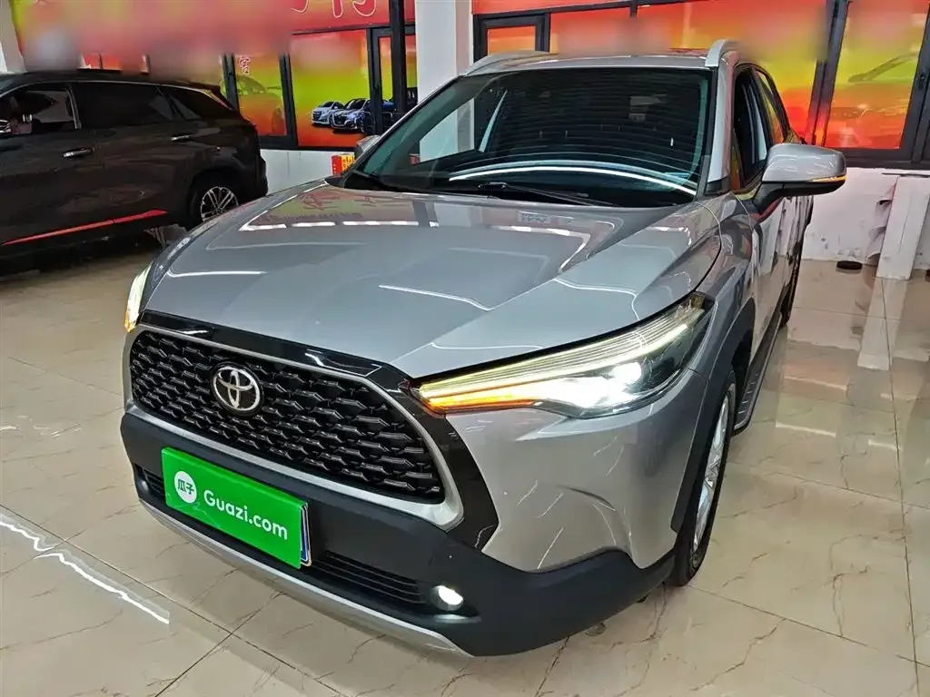 Toyota Corolla Cross 2022 из CN, фото 1