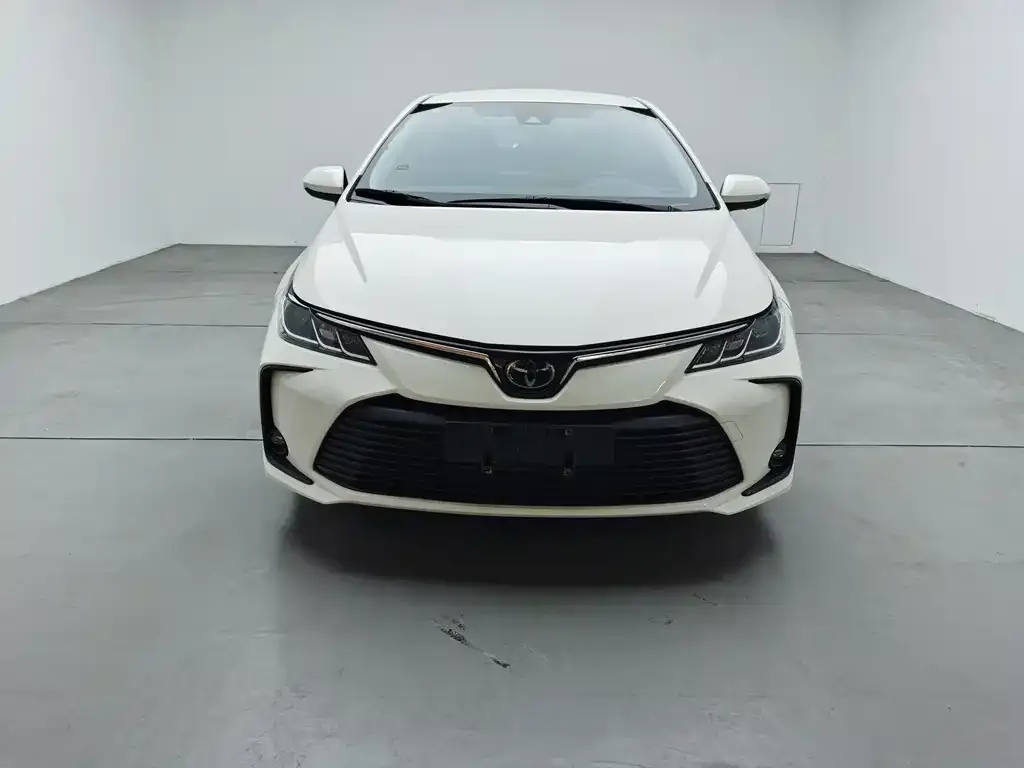 Toyota Corolla 2021 из CN, фото 3