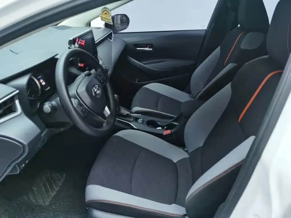 Toyota Corolla 2021 из CN, фото 9