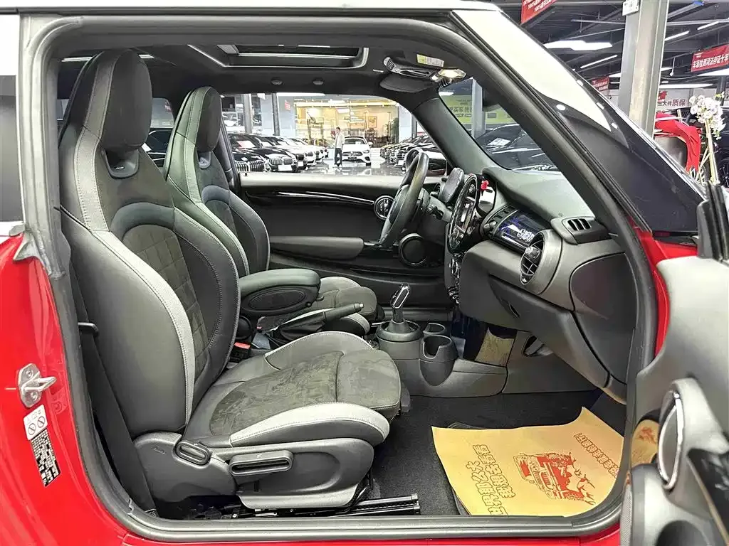 MINI Cooper (3-door) 2021 из CN, фото 6